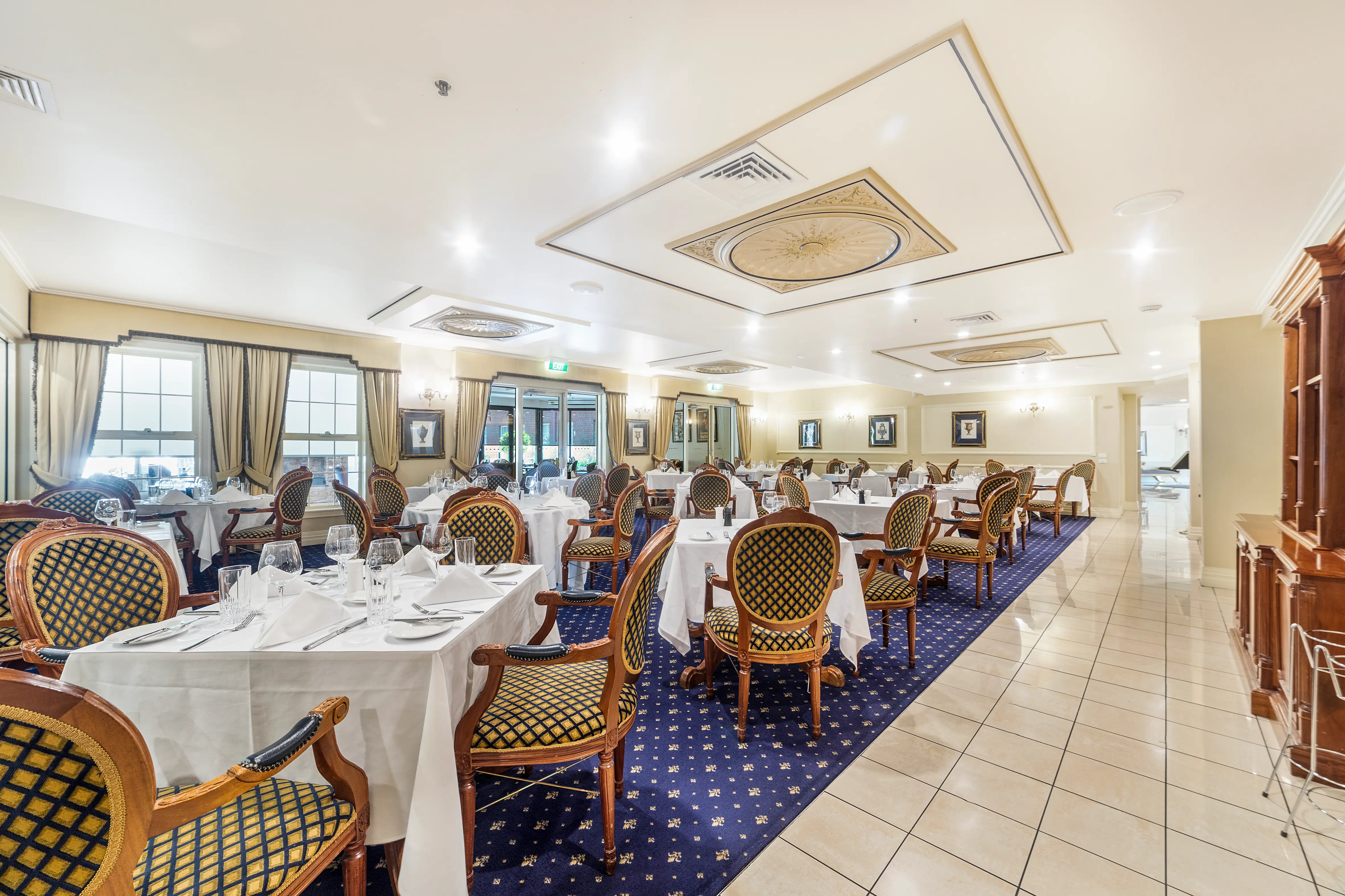 Canterbury International Hotel Gallery